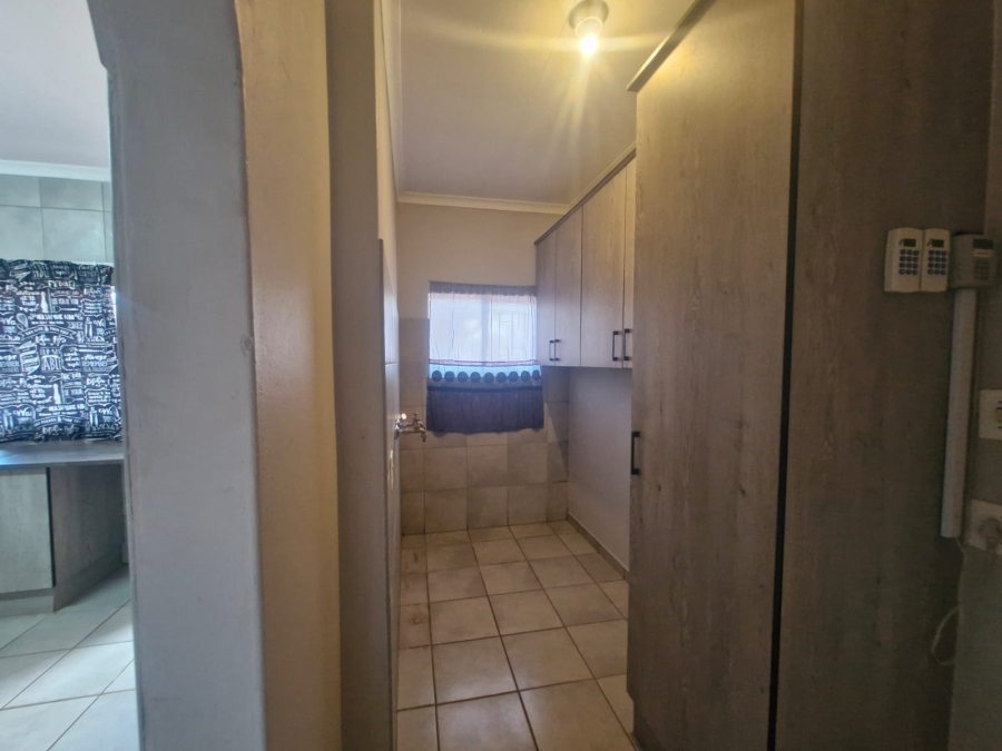 4 Bedroom Property for Sale in Kathu Northern Cape